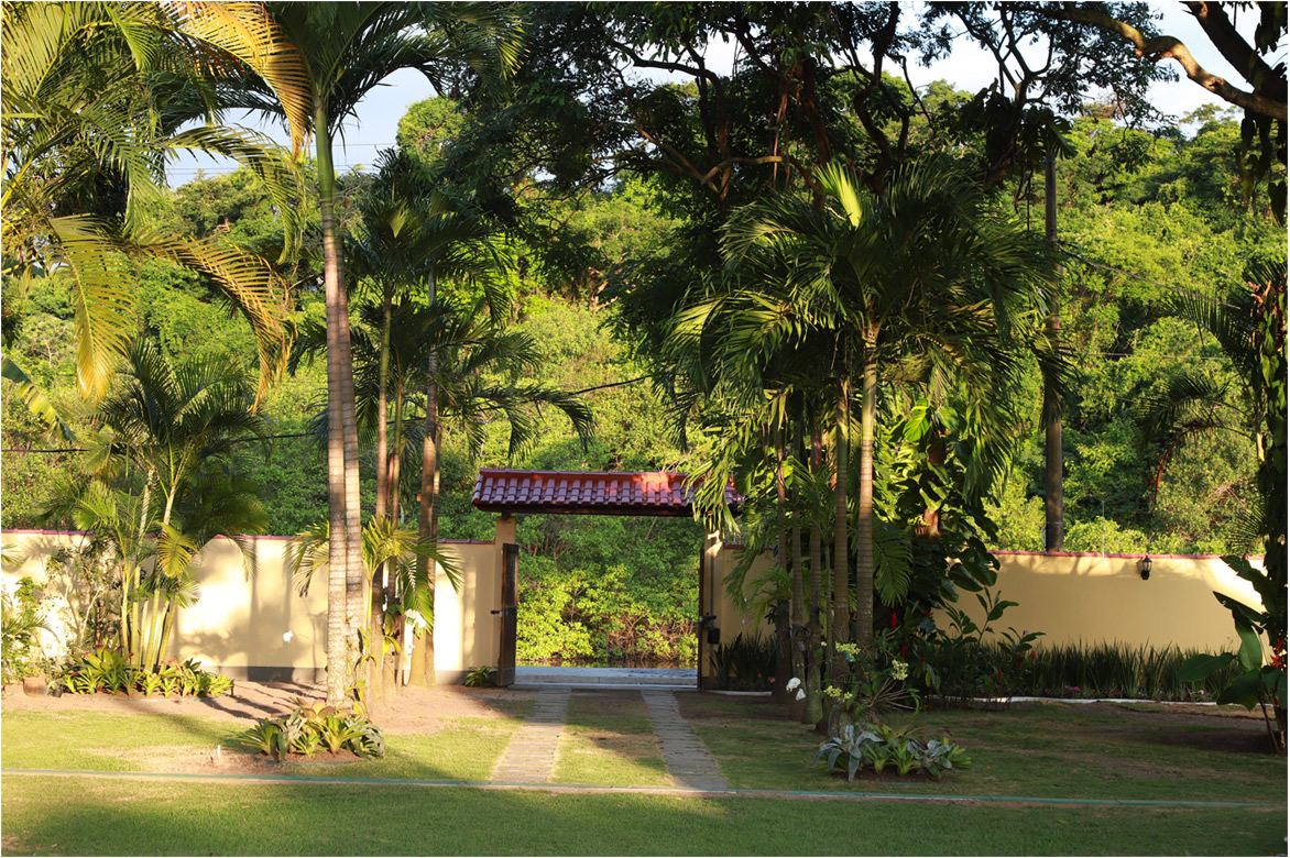 Casa Amarela Colonial - Jardim-01